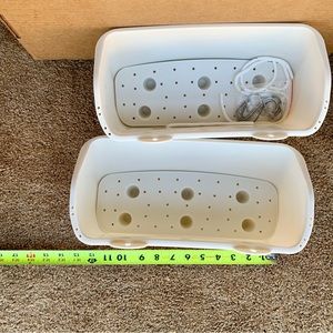 NEW Two plastic outdoor flower hanging planters